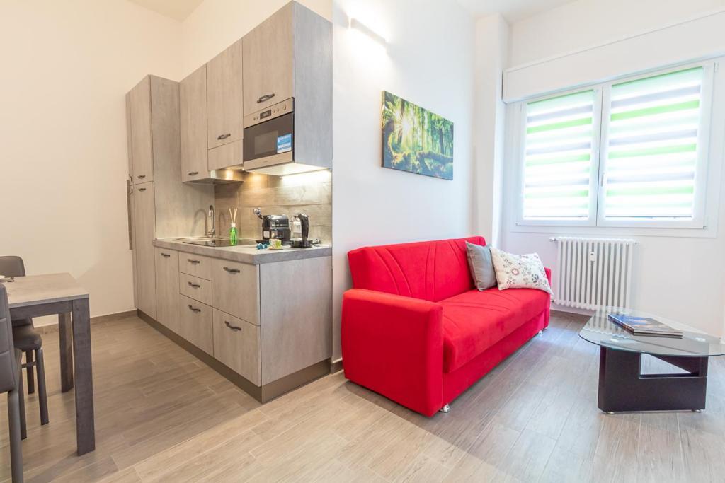 Realkasa Azzarita Flat Apartment Bologna Bagian luar foto